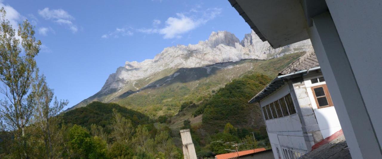 Hostal Casa Abascal Посада-де-Вальдеон Экстерьер фото