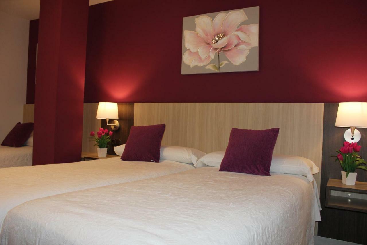 Hostal Casa Abascal Посада-де-Вальдеон Экстерьер фото